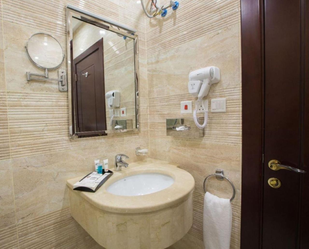 Sun Park Hotel Suites Джеда Екстериор снимка