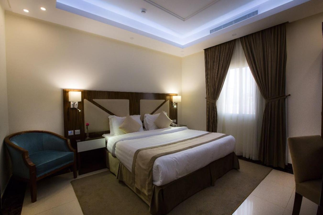 Sun Park Hotel Suites Джеда Екстериор снимка