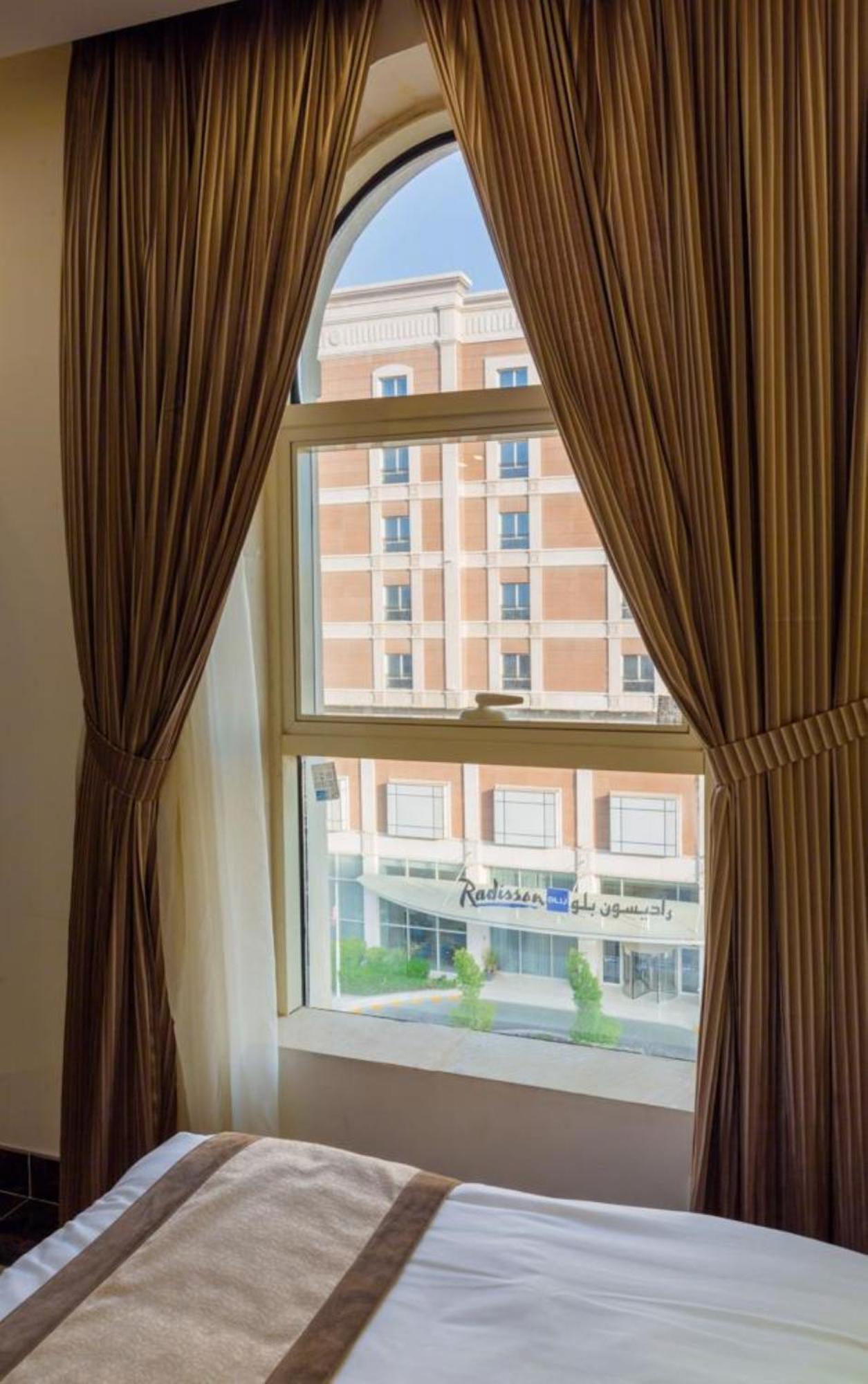 Sun Park Hotel Suites Джеда Екстериор снимка